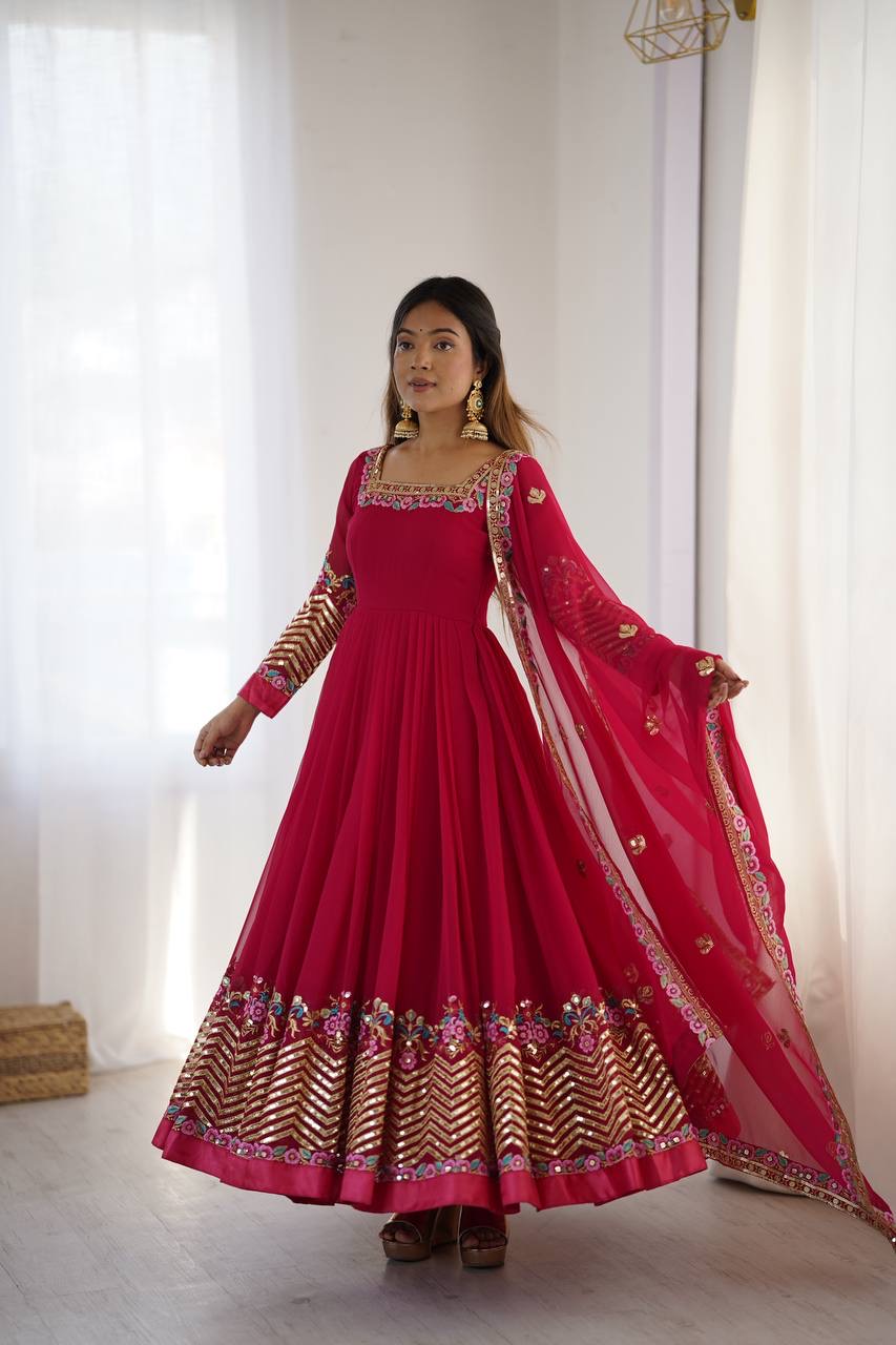 Embroided gown set